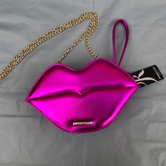 Rampage Handbags - Rampage Womens Lips Shaped  Crossbody Bag.New!